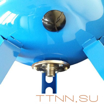 Расширительный бак Wester WAV 300 (top) Расширительный бак Wester WAV 300 (top)