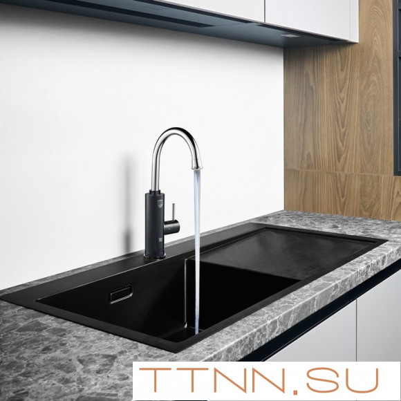 Электрический проточный водонагреватель 3 кВт Royal Thermo QuickTap (Black)